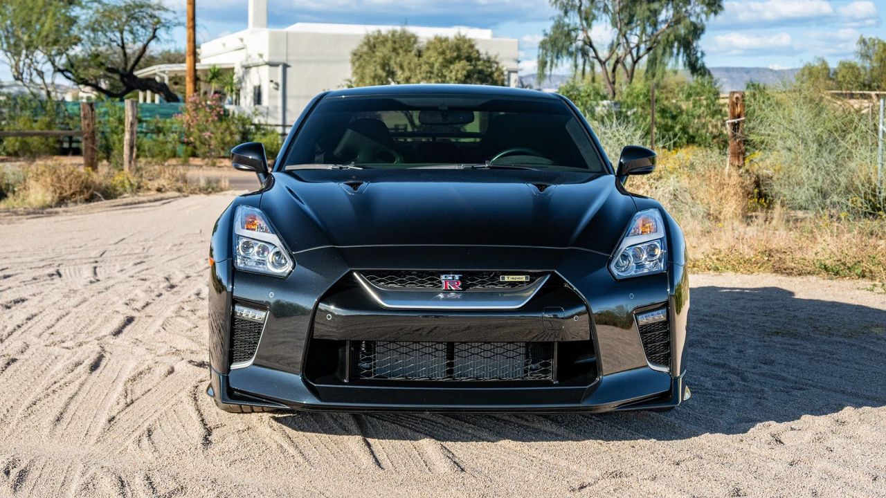 2021 Nissan R35 GT-R T-Spec & Final Edition - Image 2 of 31