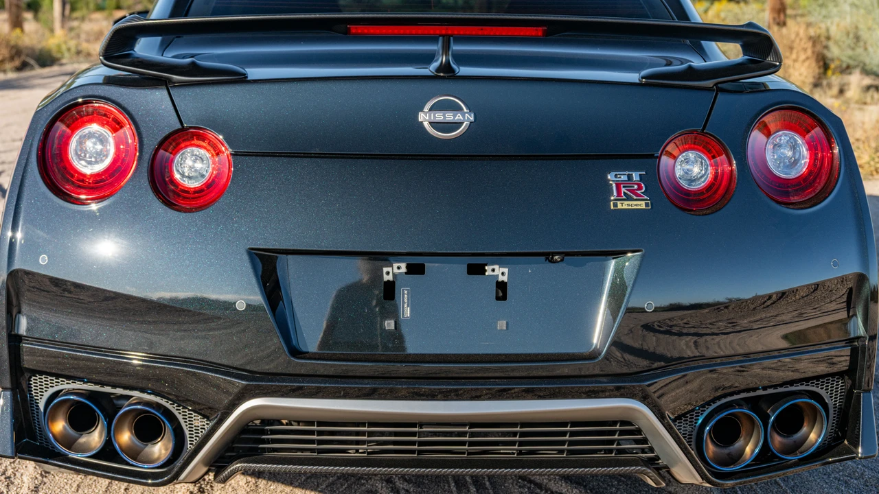 2021 Nissan R35 GT-R T-Spec & Final Edition - Image 13 of 31
