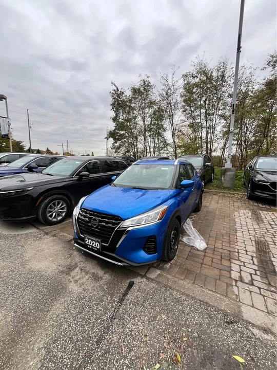 2021 Nissan Kicks - Image 2 of 5