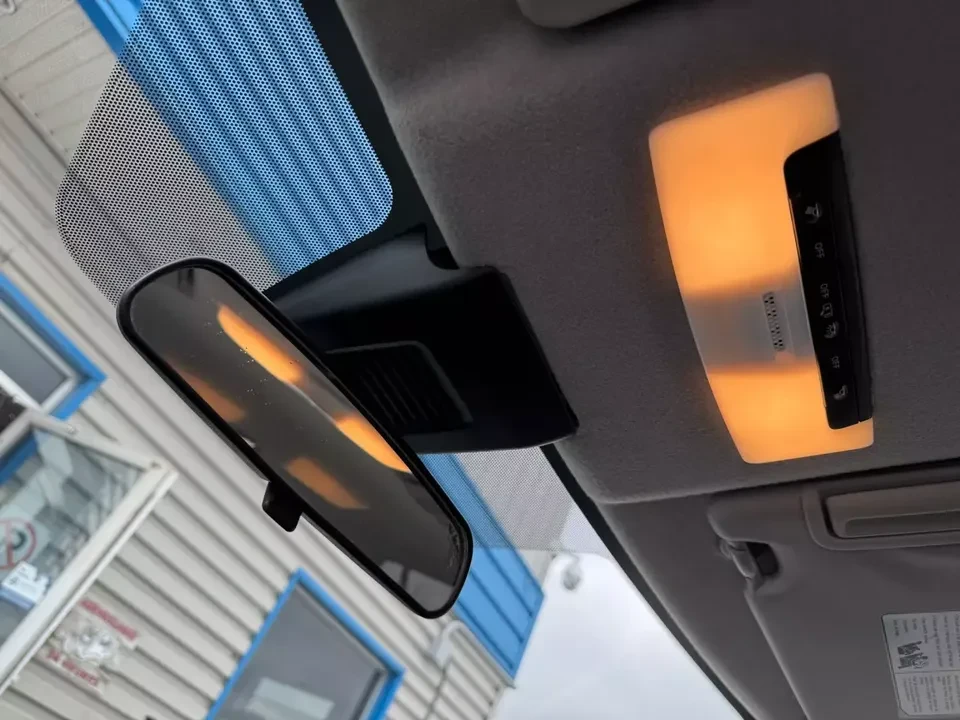 2021 Nissan Kicks - Image 13 of 15