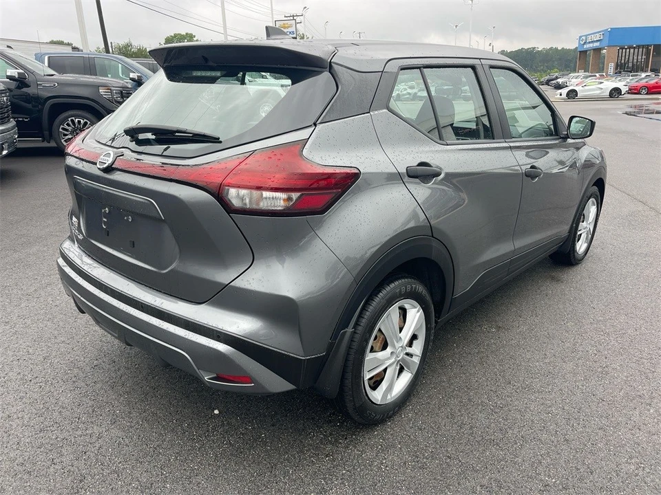 2021 Nissan Kicks - Image 5 of 12