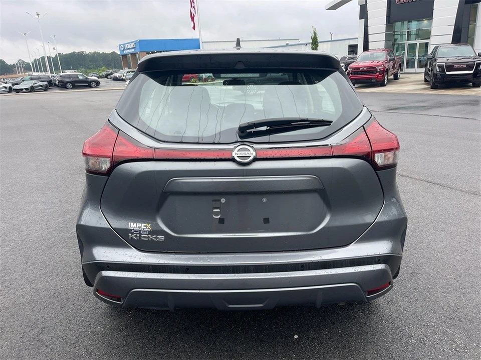 2021 Nissan Kicks - Image 4 of 12