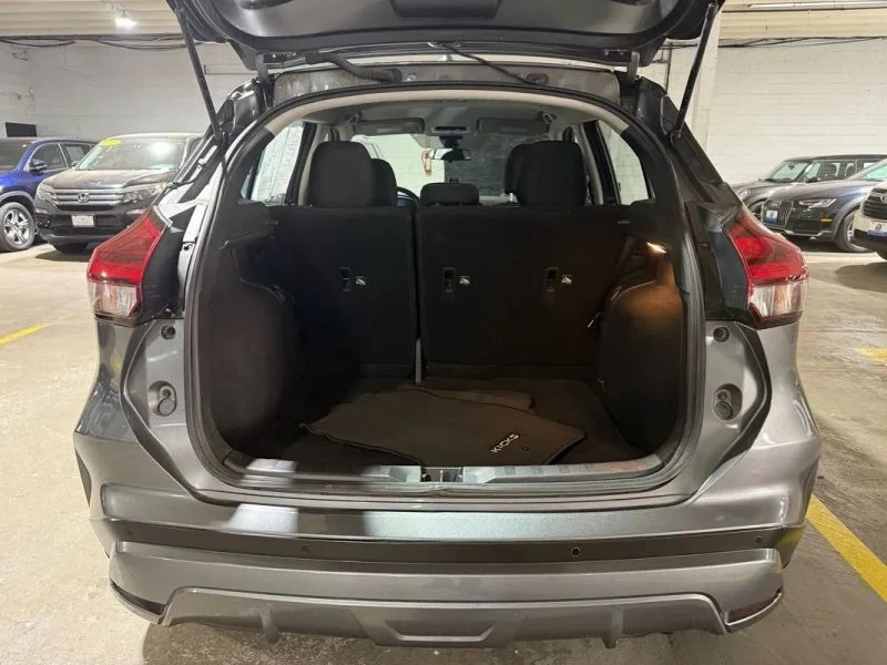 2021 Nissan Kicks - Image 7 of 12