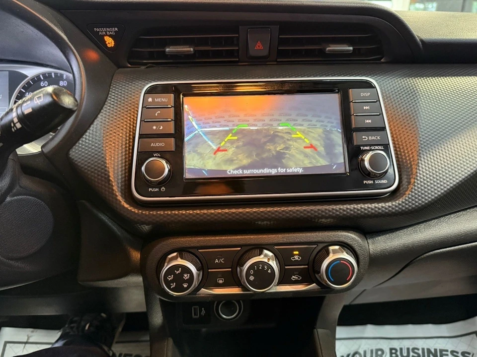 2021 Nissan Kicks - Image 17 of 31