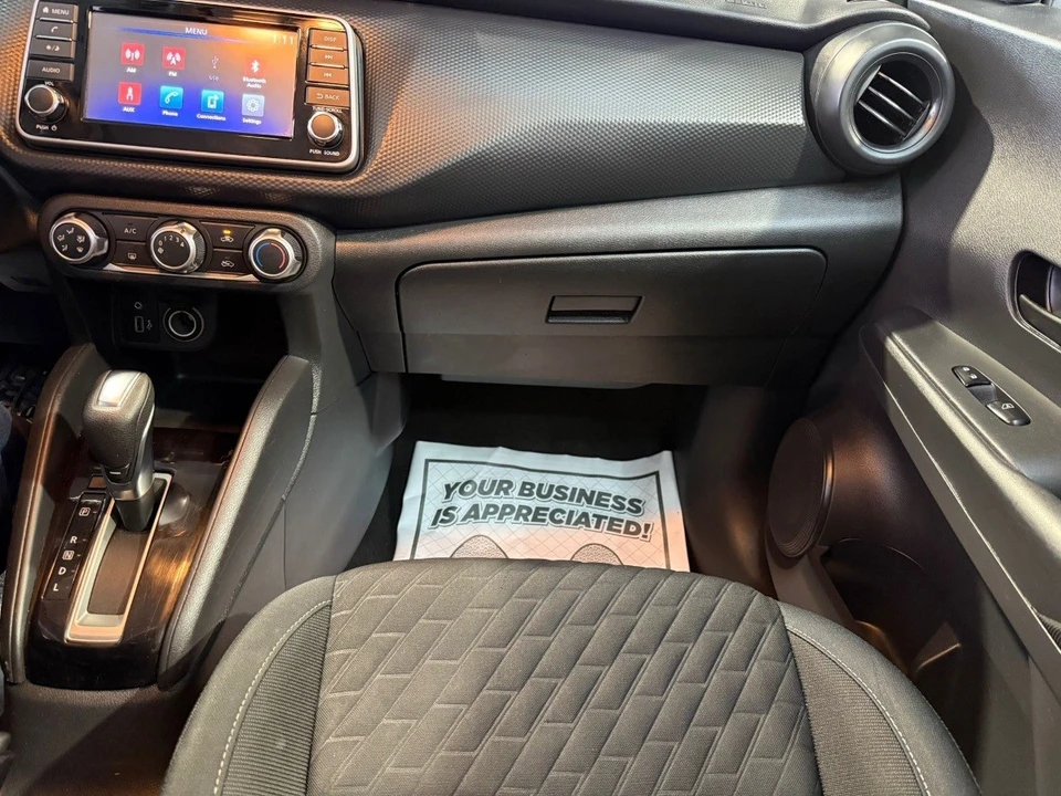 2021 Nissan Kicks - Image 25 of 31