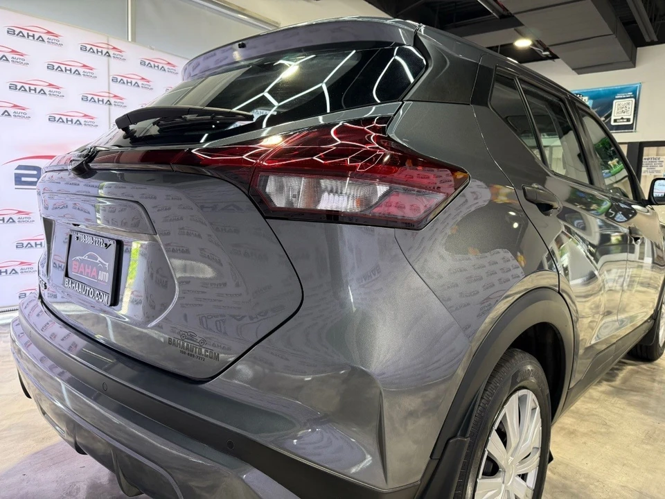 2021 Nissan Kicks - Image 8 of 31