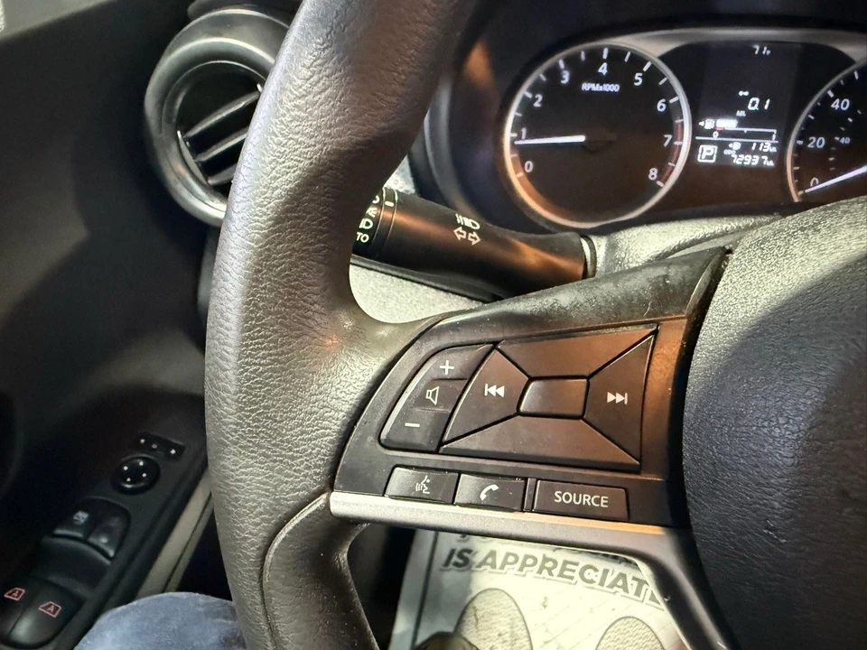 2021 Nissan Kicks - Image 15 of 31