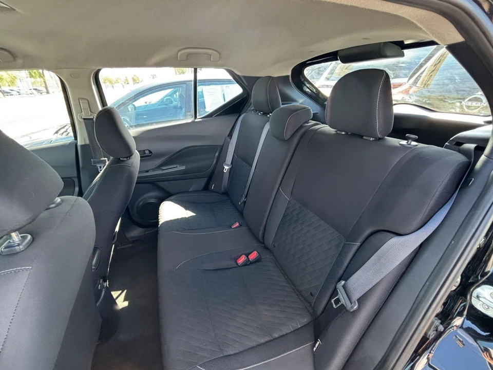 2021 Nissan Kicks - Image 20 of 31