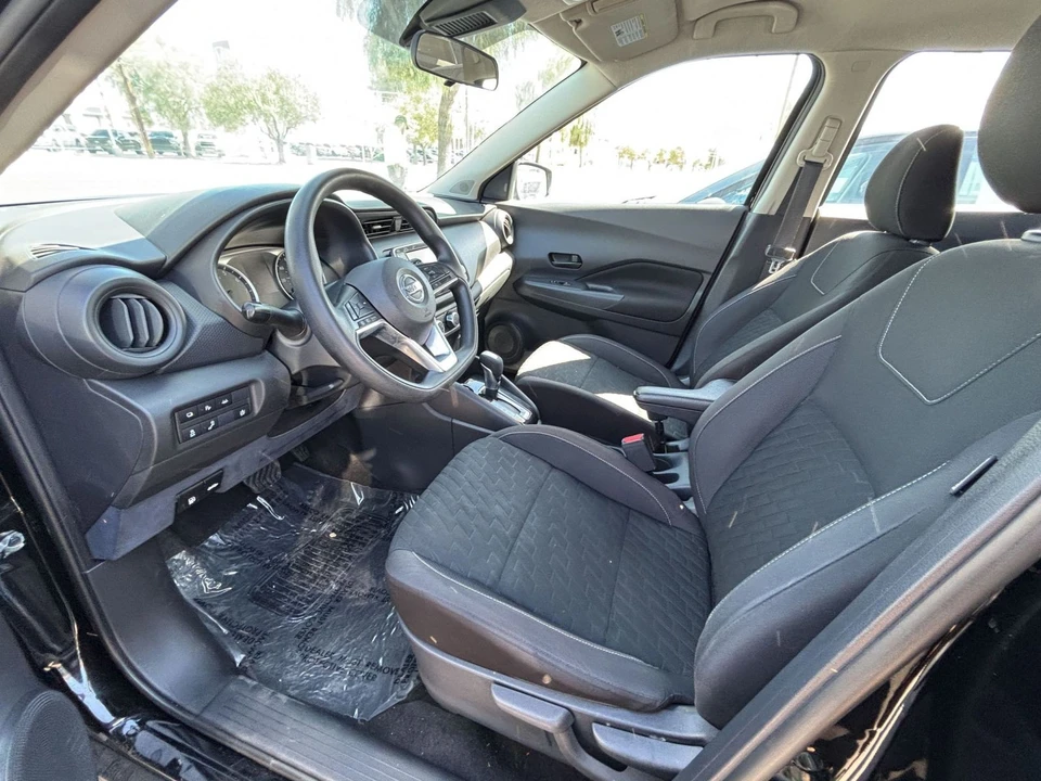 2021 Nissan Kicks - Image 21 of 31