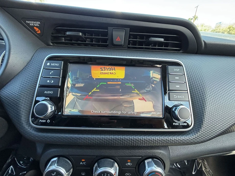 2021 Nissan Kicks - Image 26 of 31