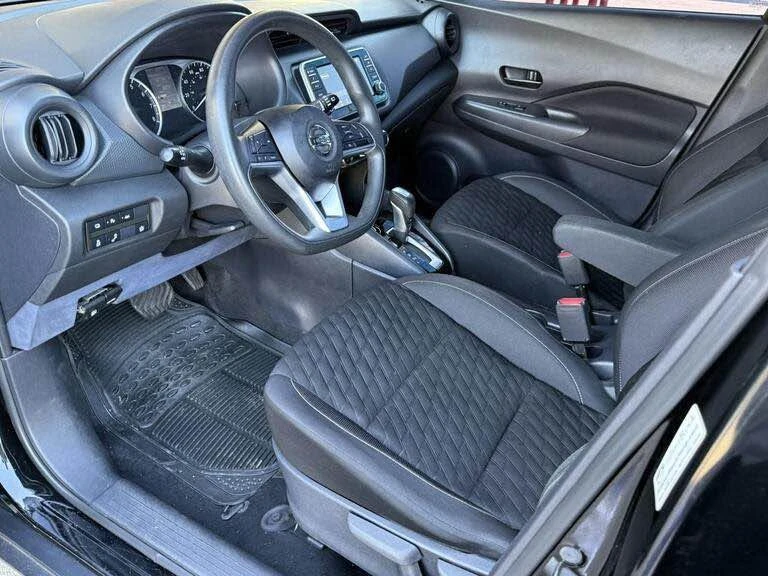 2021 Nissan Kicks - Image 10 of 16