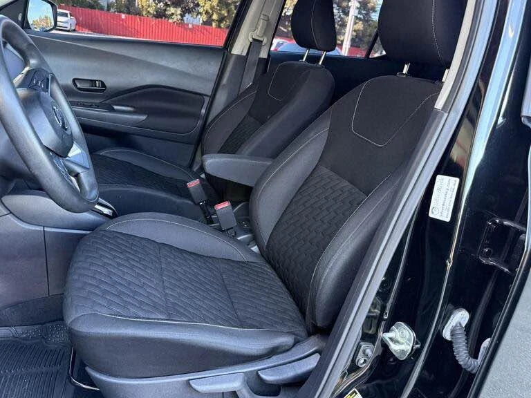 2021 Nissan Kicks - Image 11 of 16
