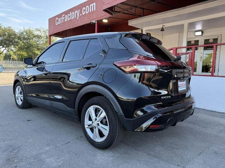 2021 Nissan Kicks - Image 3 of 16