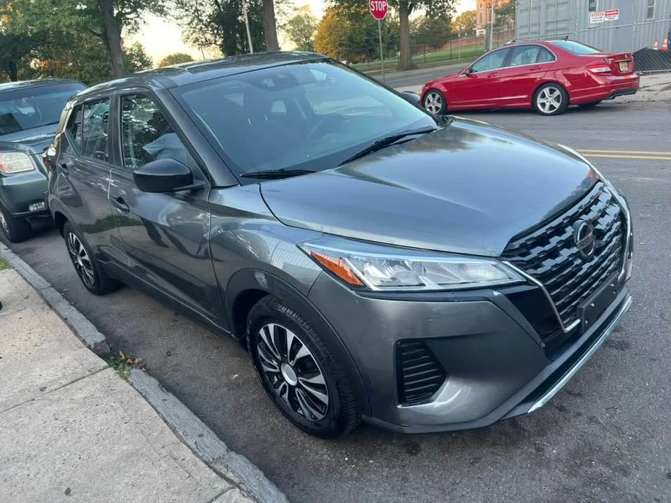 2021 Nissan Kicks - Image 3 of 7