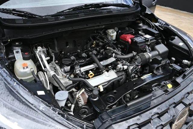 2021 Nissan Kicks - Image 17 of 19