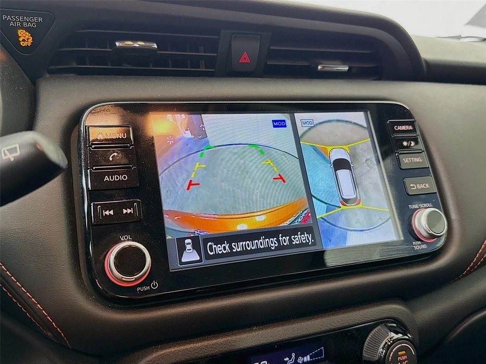 2021 Nissan Kicks - Image 17 of 21