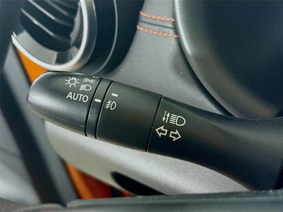 2021 Nissan Kicks - Image 3 of 21