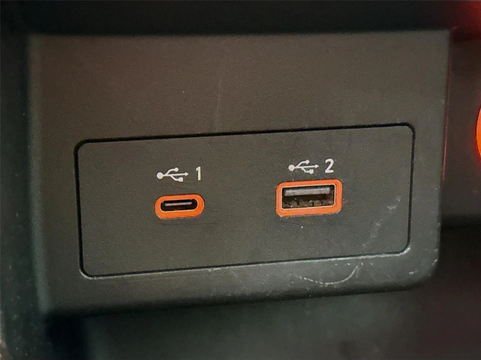 2021 Nissan Kicks - Image 19 of 21