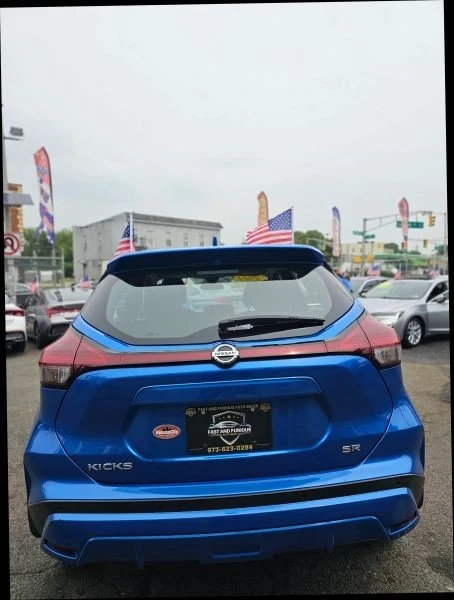 2021 Nissan Kicks - Image 6 of 12