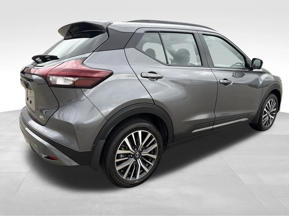 2021 Nissan Kicks - Image 5 of 12