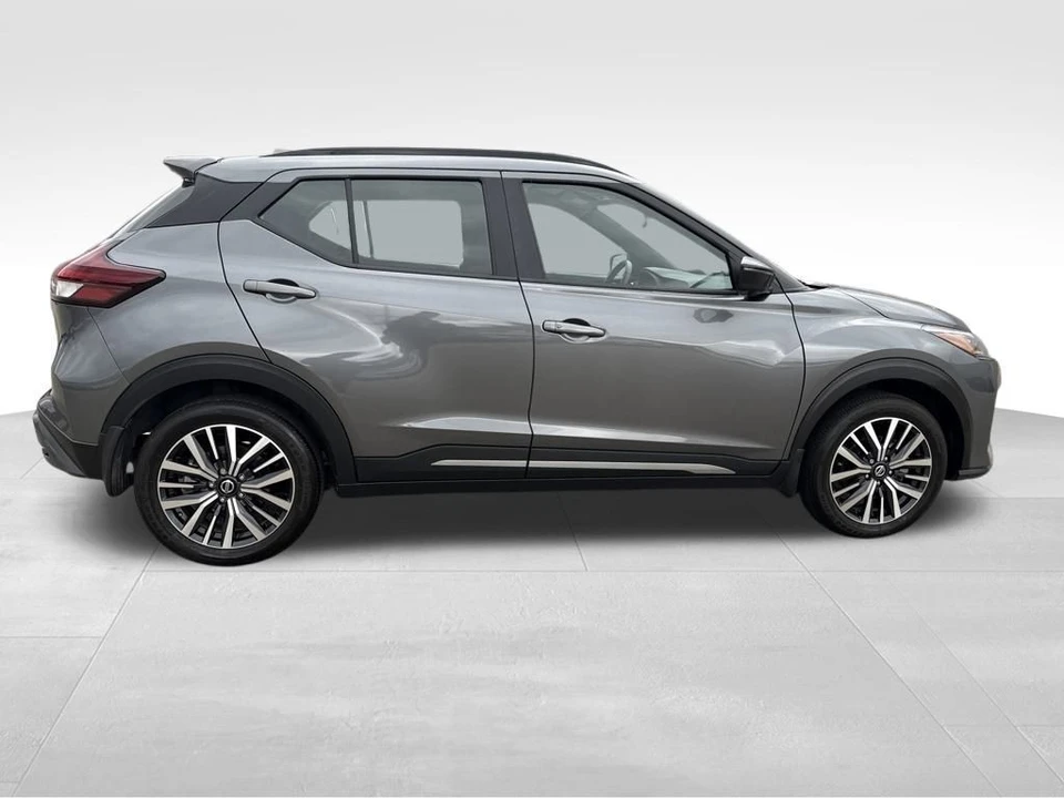 2021 Nissan Kicks - Image 7 of 12