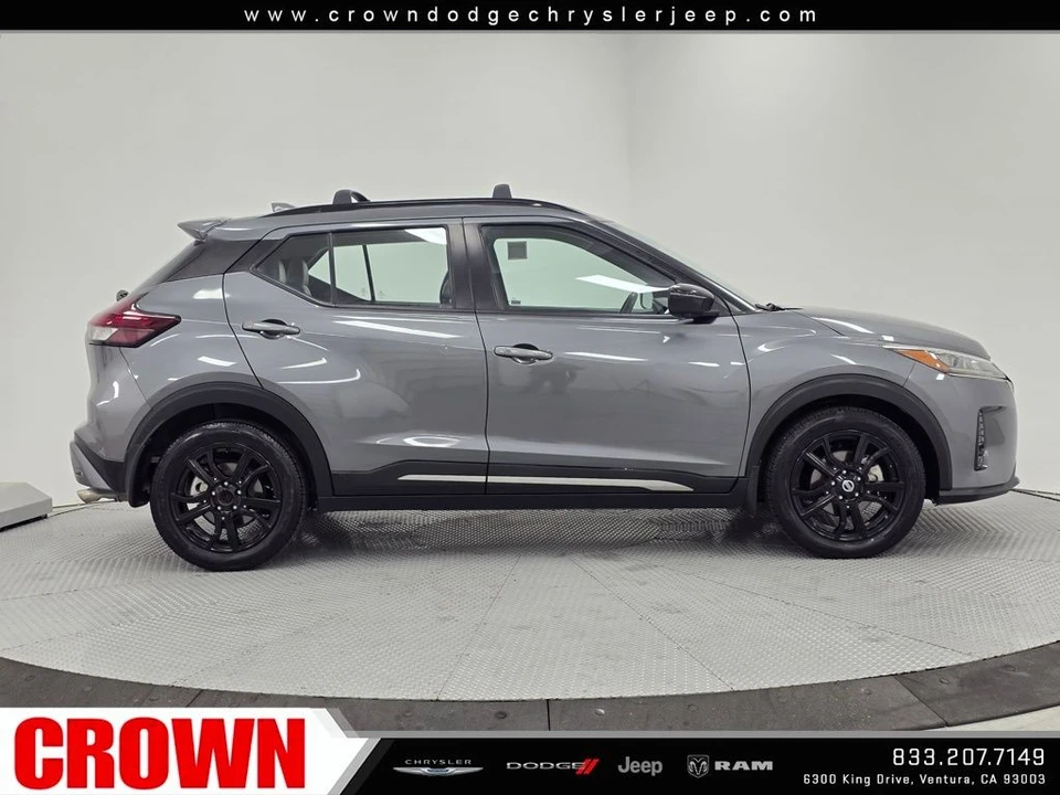 2021 Nissan Kicks - Image 8 of 12