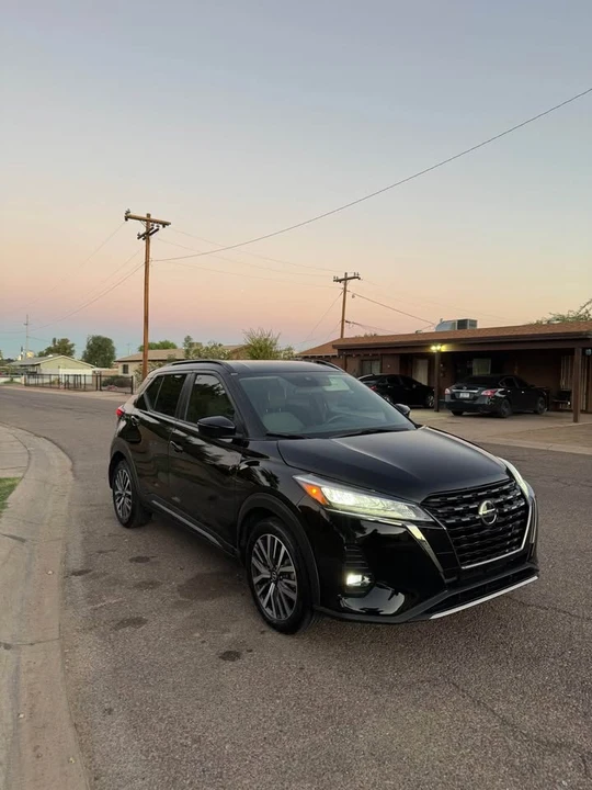 2021 Nissan Kicks - Image 3 of 13