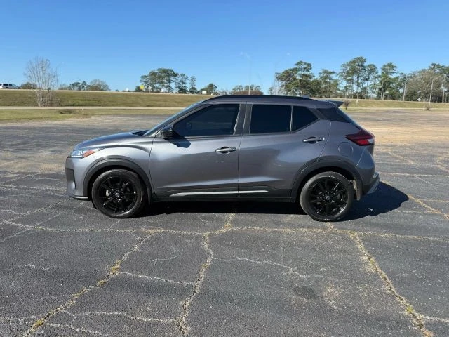 2021 Nissan Kicks - Image 2 of 16