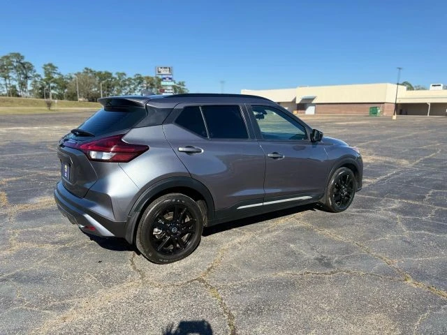 2021 Nissan Kicks - Image 15 of 16