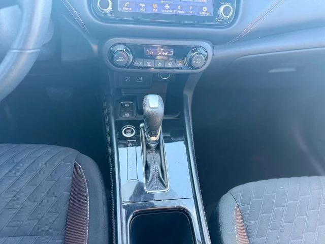 2021 Nissan Kicks - Image 12 of 16