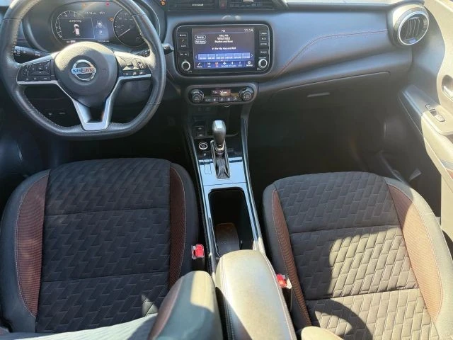 2021 Nissan Kicks - Image 8 of 16