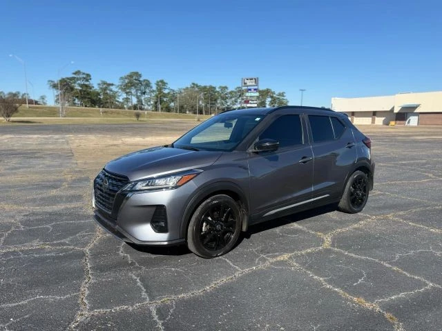 2021 Nissan Kicks - Image 3 of 16