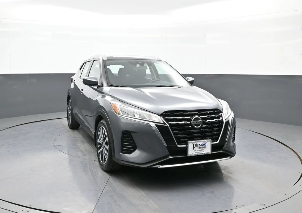 2021 Nissan Kicks - Image 3 of 12