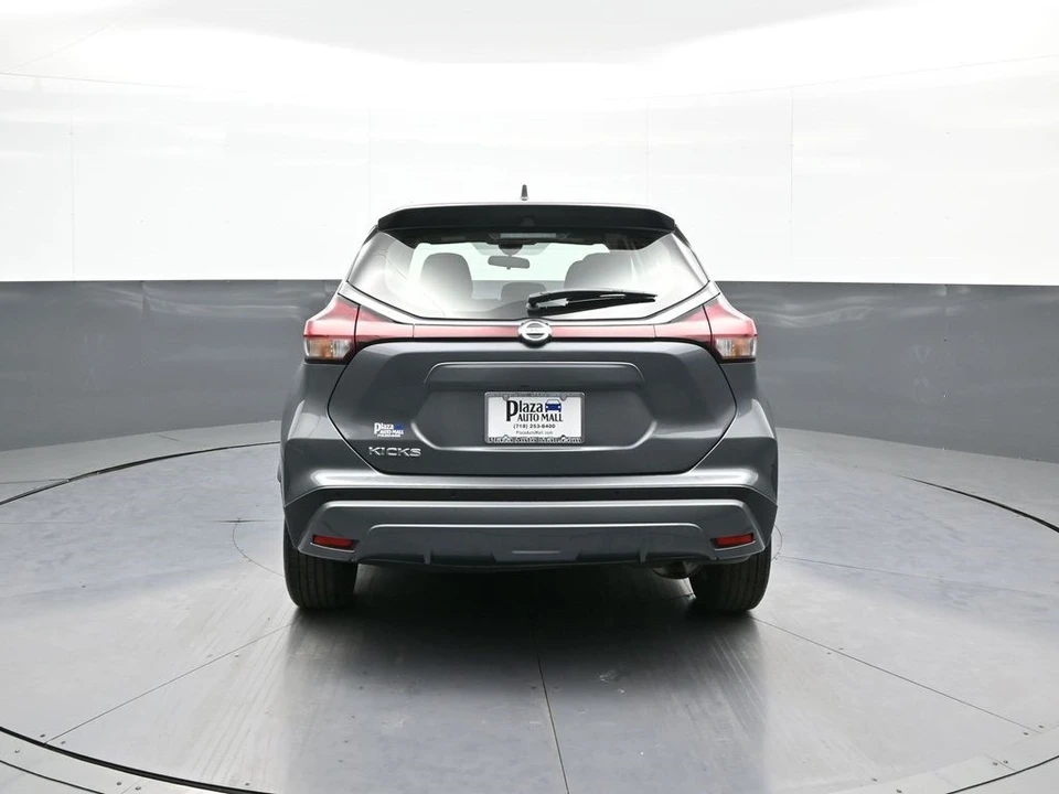 2021 Nissan Kicks - Image 7 of 12