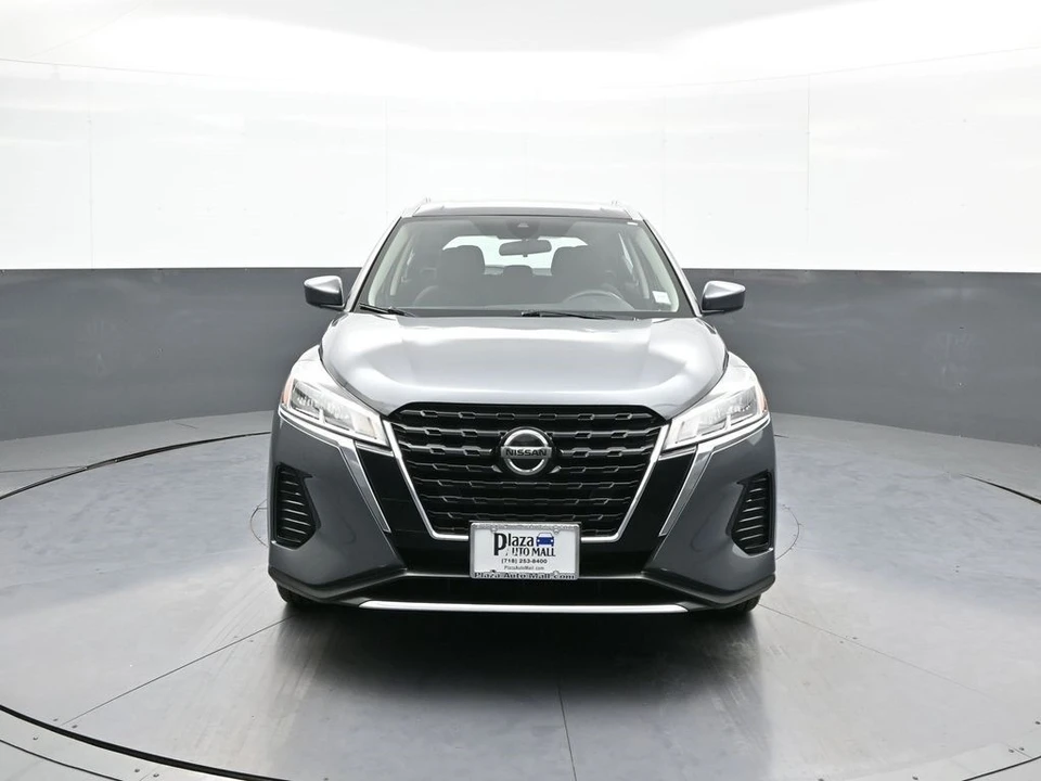 2021 Nissan Kicks - Image 2 of 12