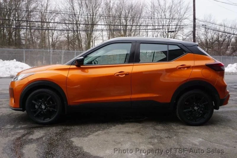 2021 Nissan Kicks - Image 4 of 12