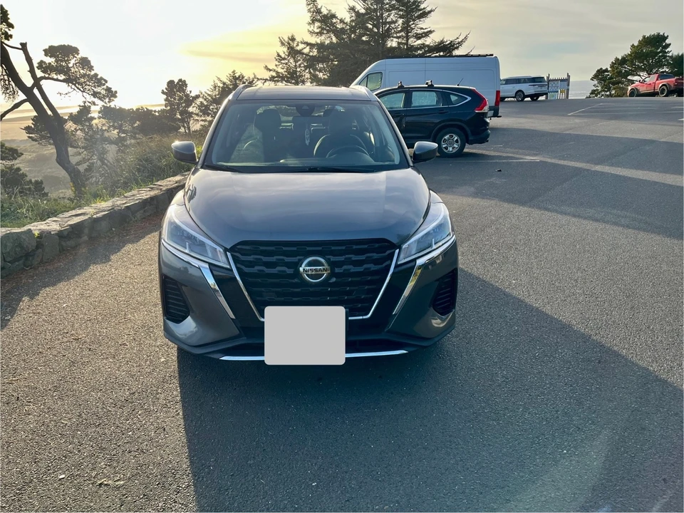 2021 Nissan Kicks - Image 10 of 11