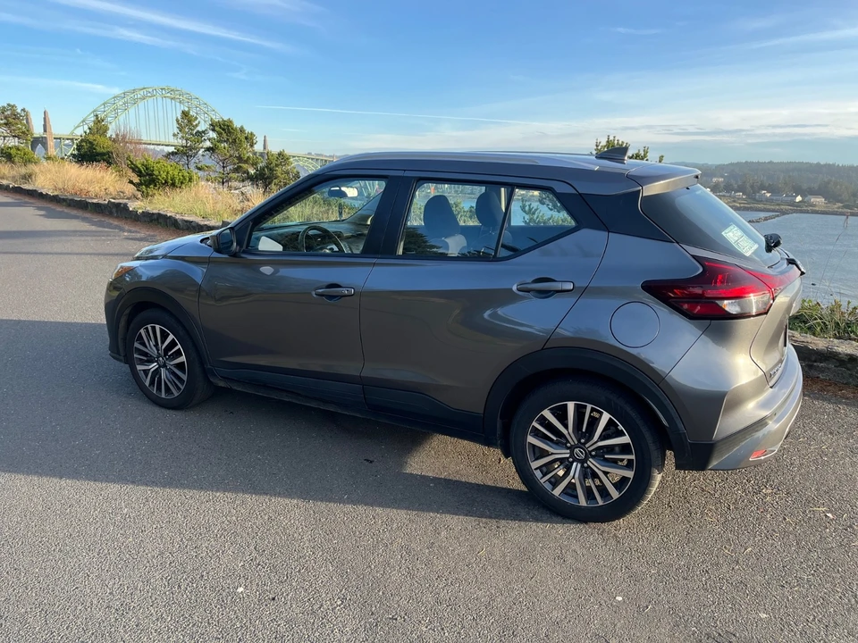2021 Nissan Kicks - Image 11 of 11