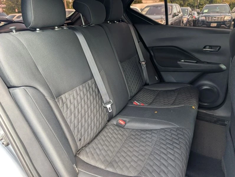 2021 Nissan Kicks - Image 11 of 12