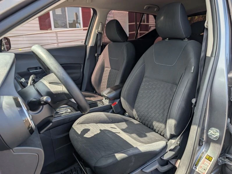 2021 Nissan Kicks - Image 9 of 12