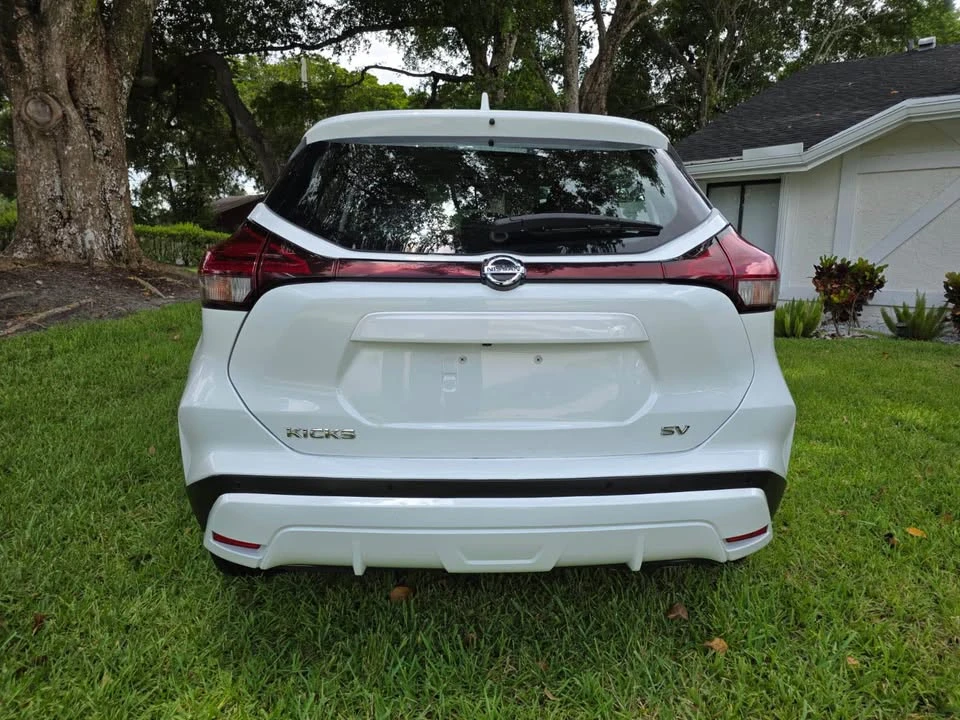 2021 Nissan Kicks - Image 6 of 10