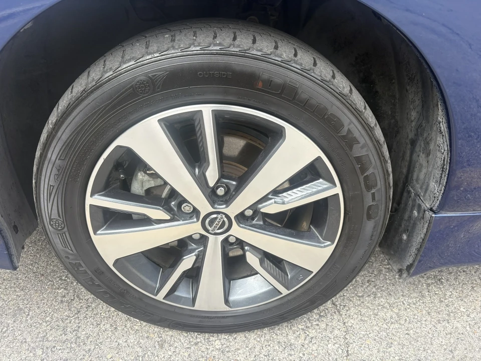 2021 Nissan Leaf - Image 13 of 21