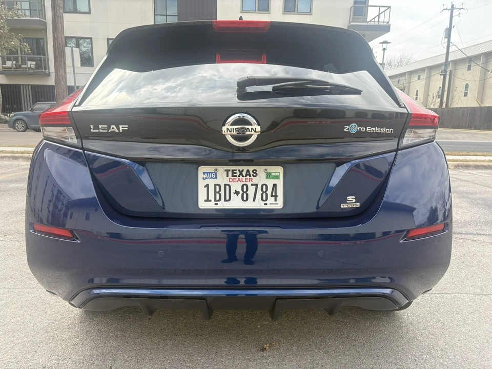 2021 Nissan Leaf - Image 7 of 21