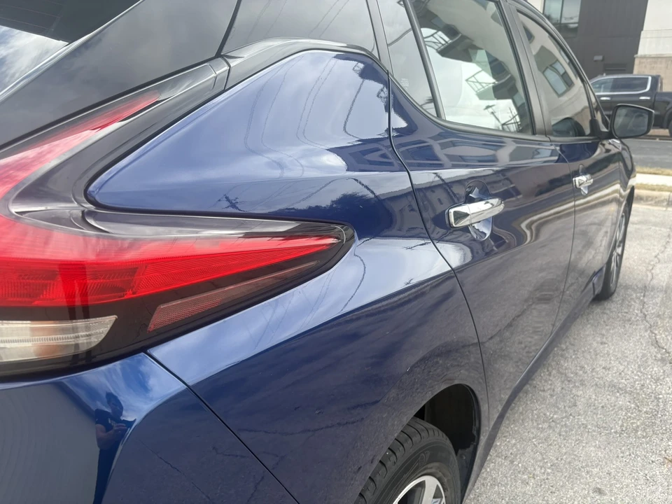 2021 Nissan Leaf - Image 8 of 21