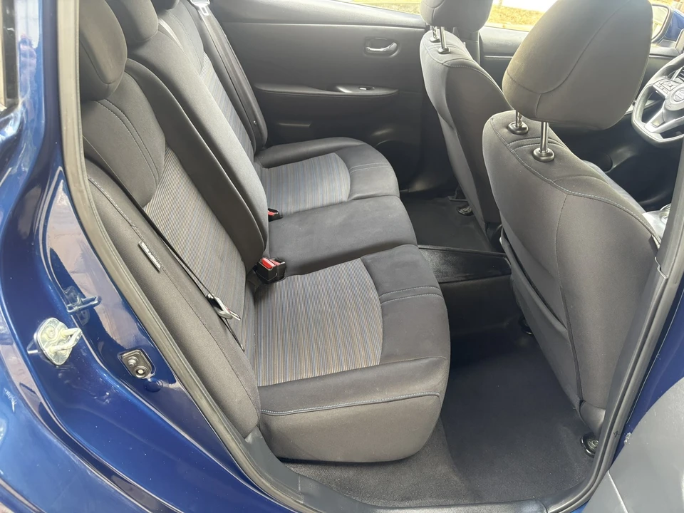 2021 Nissan Leaf - Image 18 of 21