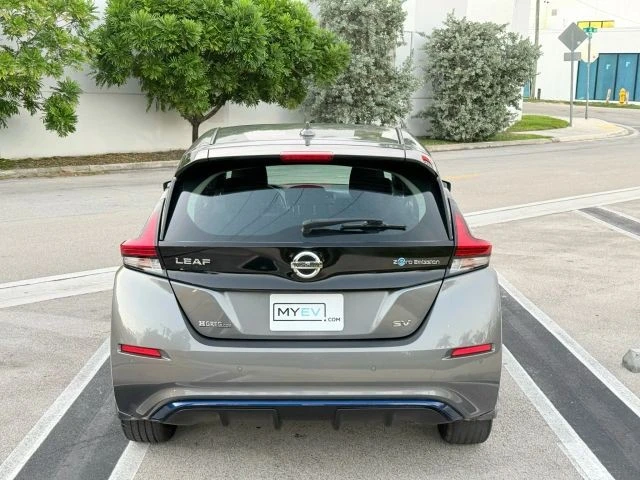 2021 Nissan Leaf - Image 8 of 21
