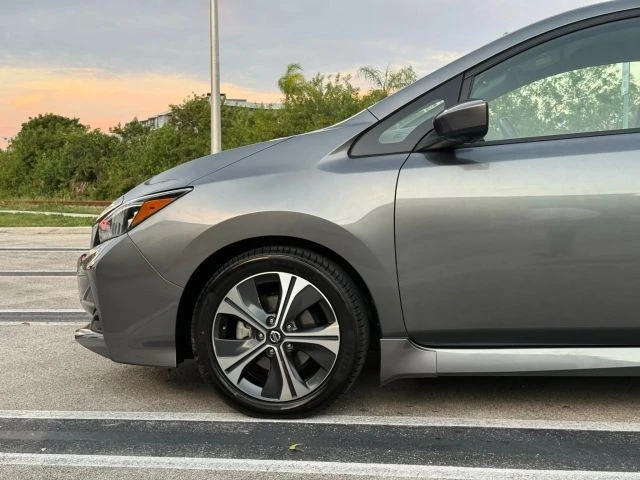 2021 Nissan Leaf - Image 14 of 21