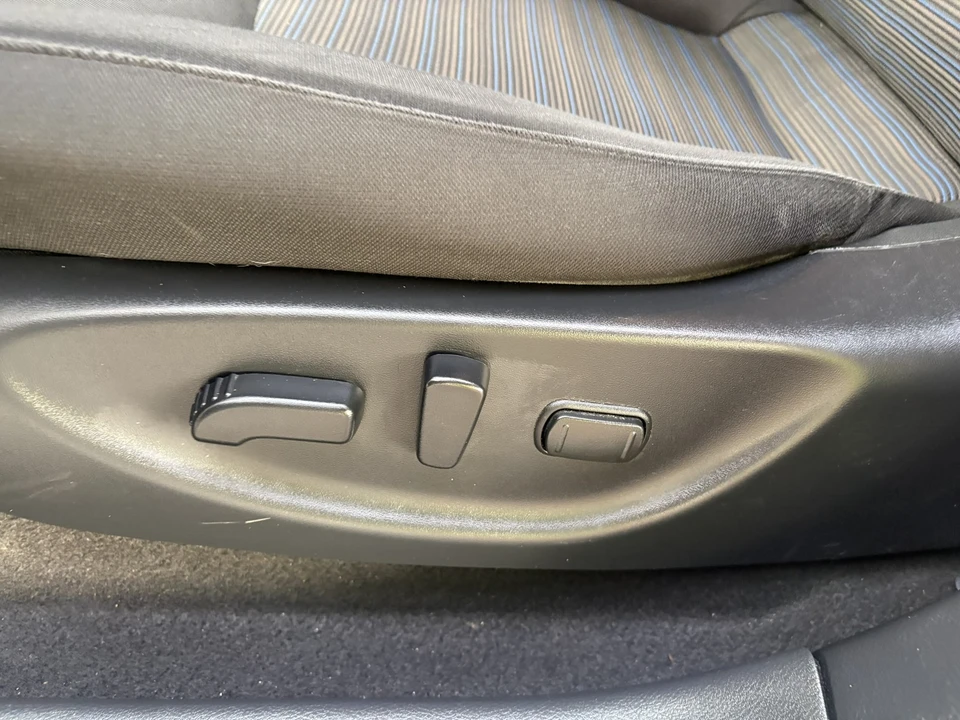 2021 Nissan Leaf - Image 19 of 21