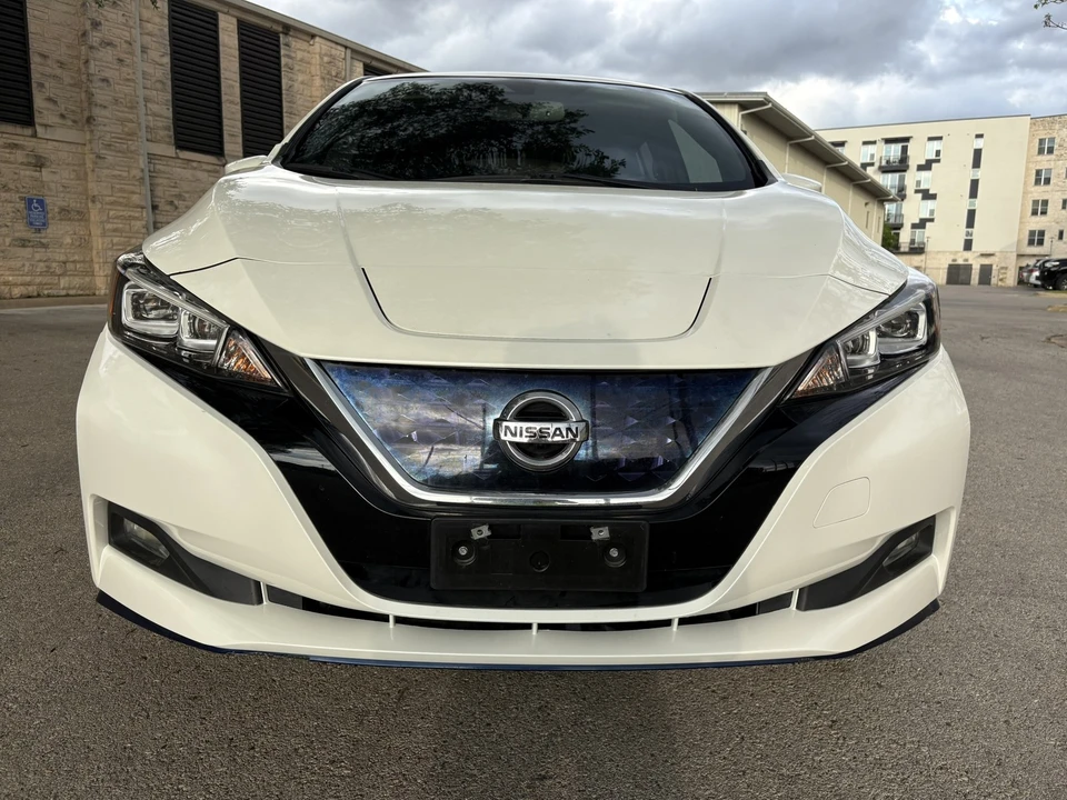 2021 Nissan Leaf - Image 2 of 21