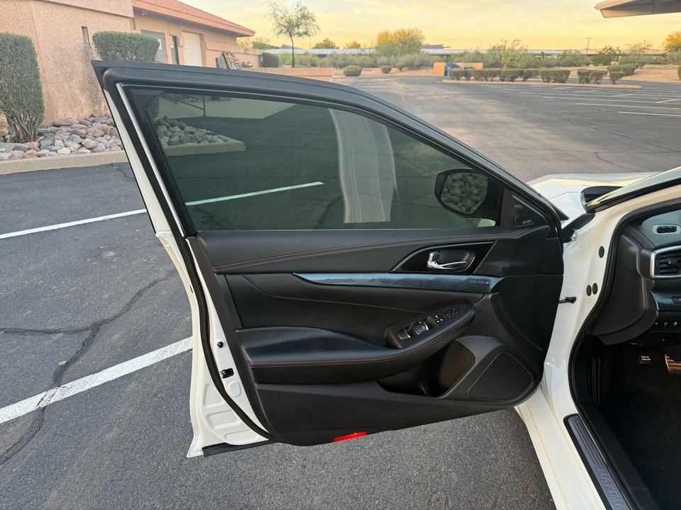 2021 Nissan Maxima 8th Gen - Image 11 of 21